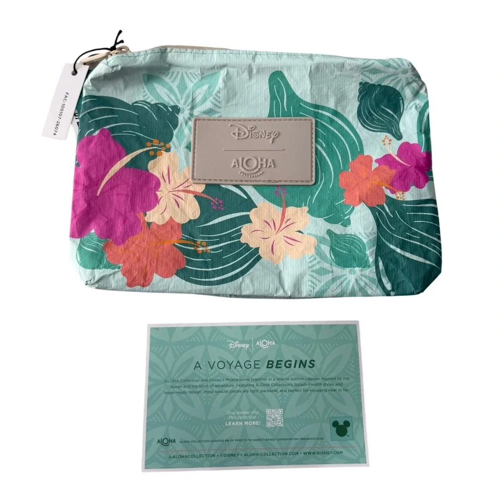 Disney x ALOHA Exclusive Collection Moana High Seas Small Pouch NEW